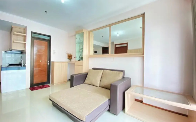 Nice And Comfy 2Br At Gateway Pasteur Apartment