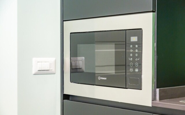 Vittorio Emanuele Modern Apartment IV by Wonderful Italy