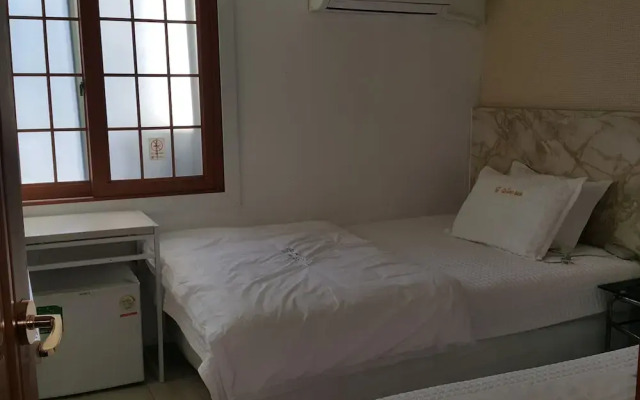 Songdo Goodstay Queen Motel