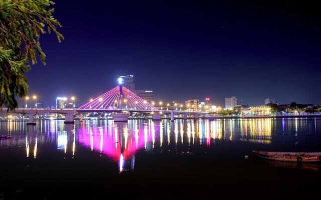 Celina Hotel & Apartment