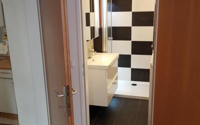 Gerald`s Apartment 10