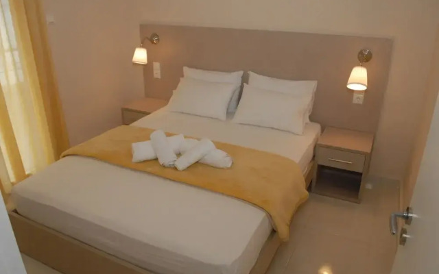 Eleni Kandilari Rooms