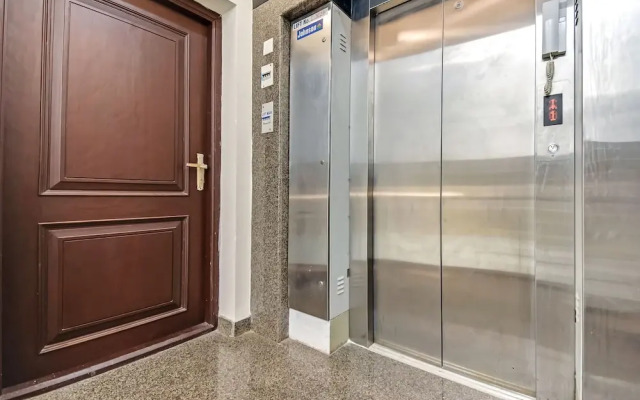 Oyo Flagship 18452 Pritam Airport Inn