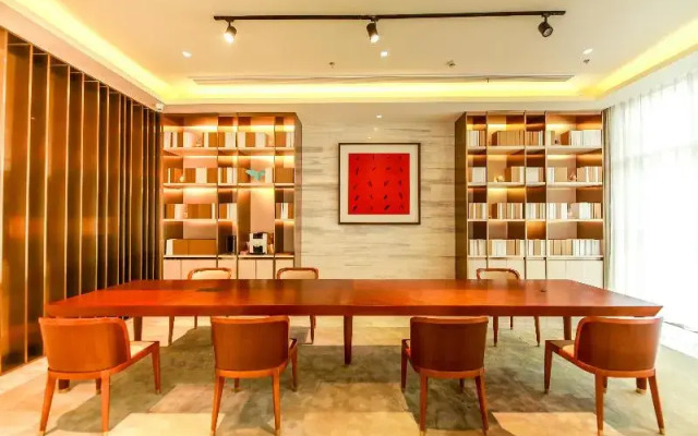 Ji Hotel (Nantong Dongjing International)