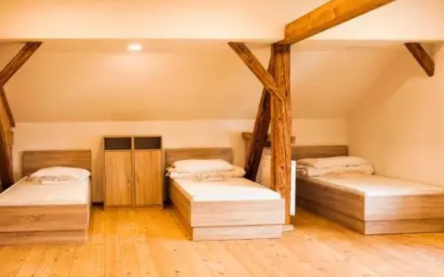 Hostel Skok