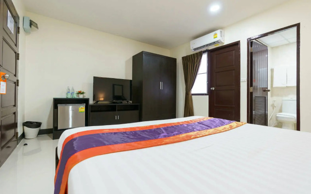 Studio Residence Sukhumvit 71