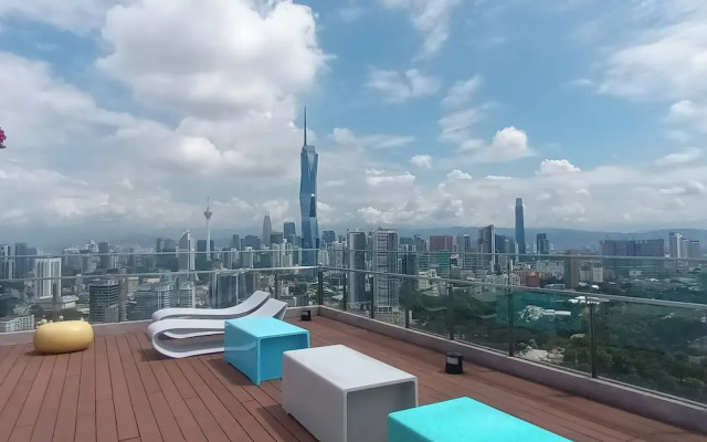 Riveria City KL Sentral Luxury Apartment