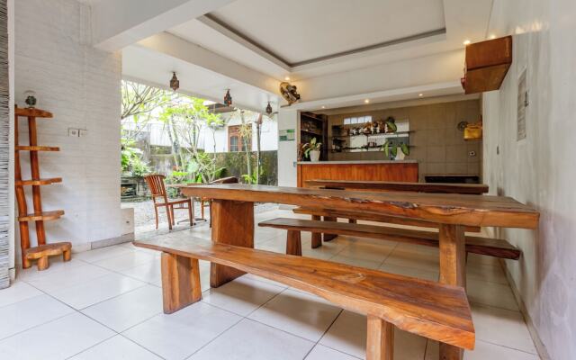 Hotel O Canggu Near Echo Beach Formerly Saren Guesthouse