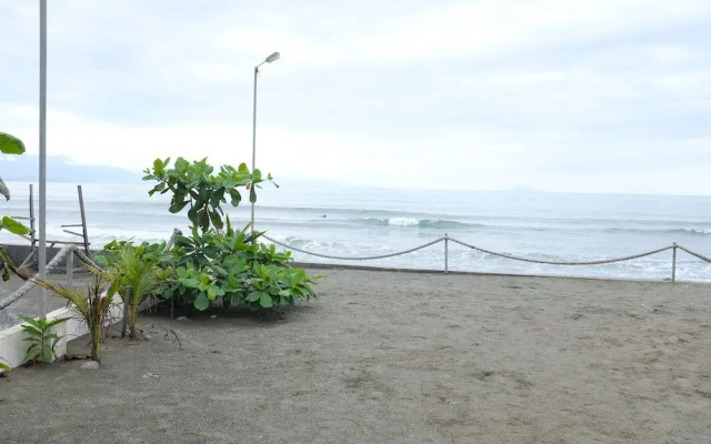 Nipa Hut Villa by AMCO Extension