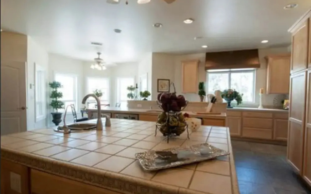 Wilson Creek Manor