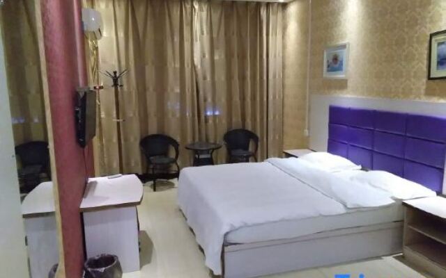 Xinzheng 8090 Network Inn