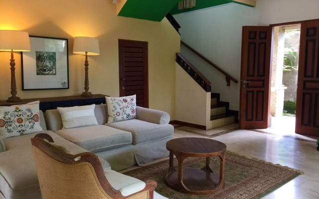 Rumah Luna – Guest Rooms – Kerobokan Kelod