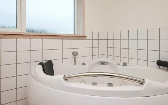 Modern Holiday Home in Glesborg With Whirlpool