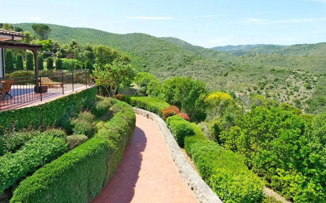 Three-room Apartment Porto Santo Stefano
