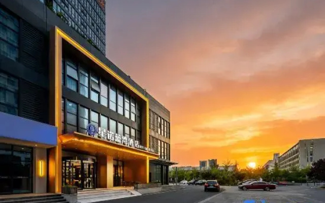 Future Hotel