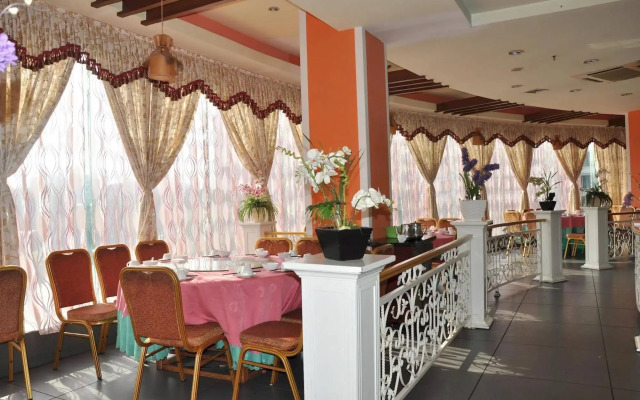 Civil Aviation Hotel