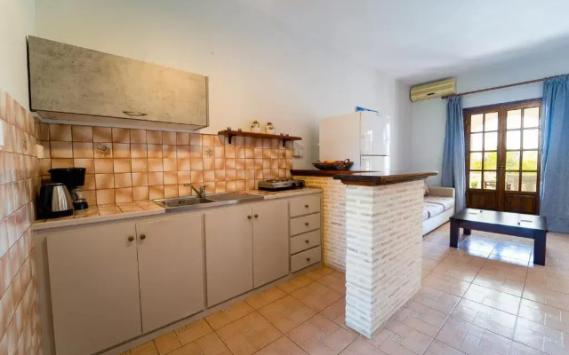 Ionio Holidays Katerina Apartments