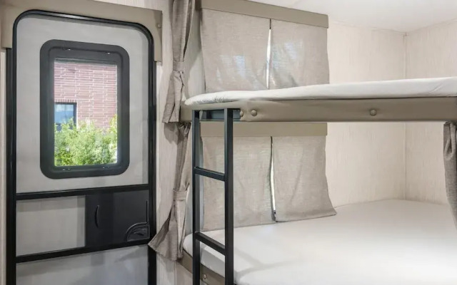 Sokcho Supuro Caravan