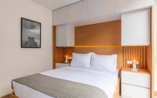 w Lovely 2BR in the Heart of Santa Barbara