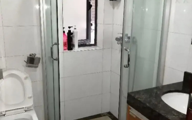 Yiqianshu City Apartment