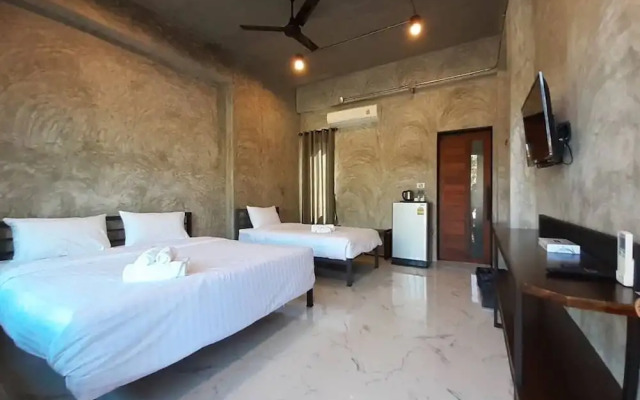 Baan Kampu Resort