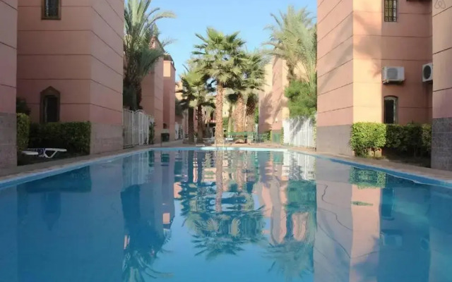 Riad 3 Bedroom Residential With Pool Next Medina
