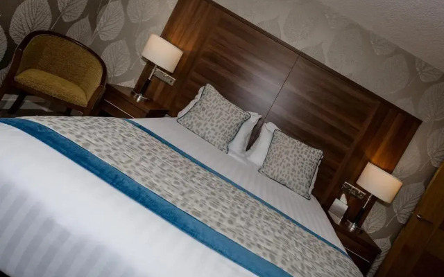The Melbreak Hotel
