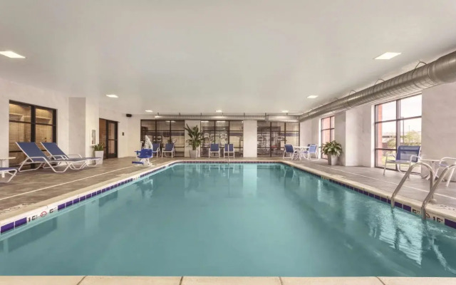 Hampton Inn Detroit/Southgate