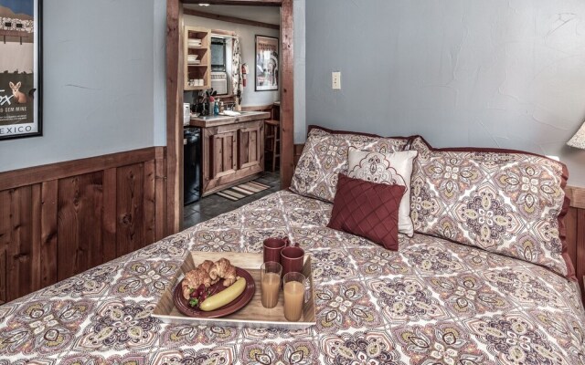 411apvillage17avncb - Windchaser