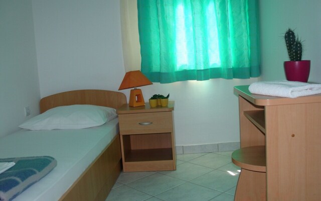 Hostel Amfora