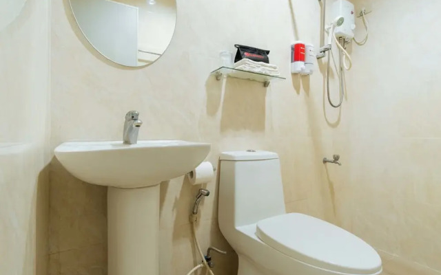 Reddoorz Premium Near Pristine Beach