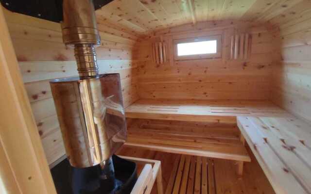 Yousinn (Весенняя 1)