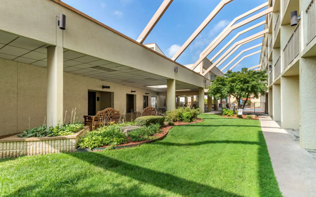 Econo Lodge Broken Arrow - Tulsa