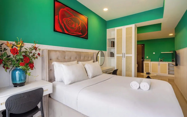 Otis Soho Saigon Balcony Apartment