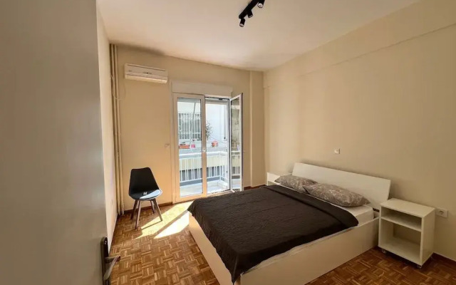 Madonna's Cozy Apartment