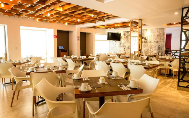 Ambiance Suites Cancun