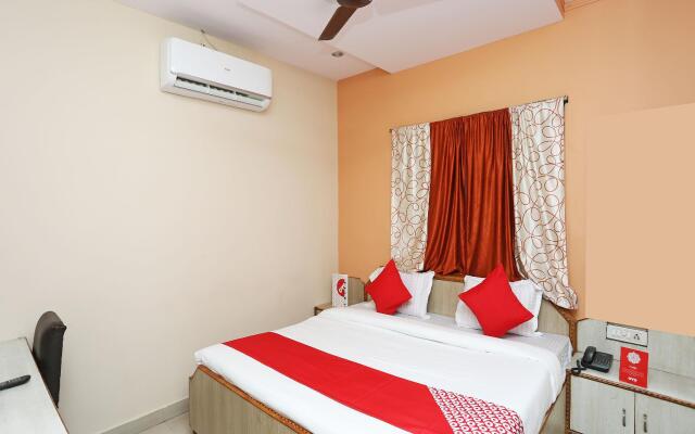 OYO 14711 Hotel Natraj