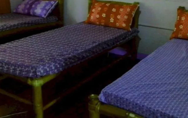 Friendship Budget Hostel