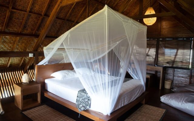 Naia Villas and Bungalows Sumbawa