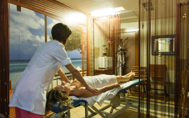 Отель Rocca al Mare