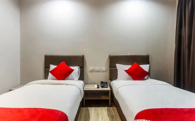 Oyo 241 Airo Hotel