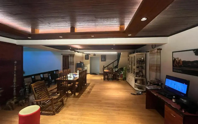 Selis Manor Holiday Home