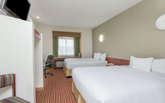 Howard Johnson Parkland Hotel Dalian