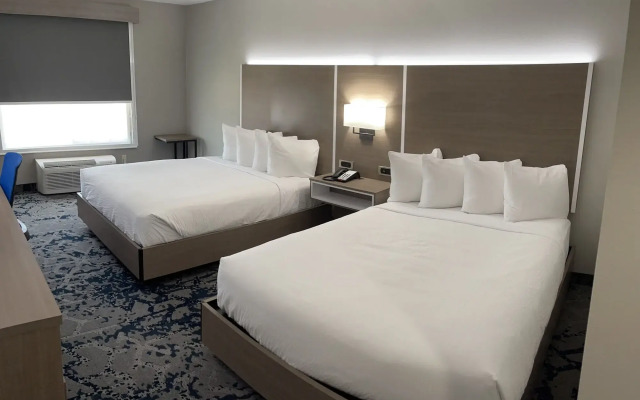 Comfort Inn & Suites