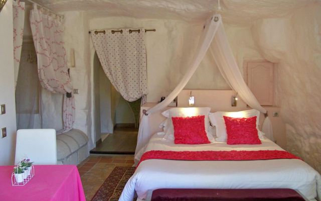 Logis Hotels Troglododo