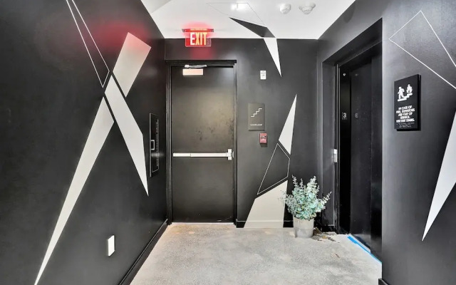 Design District Suites