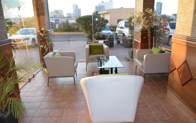 Arinza Tower Quality Suites