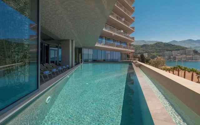 Sea Star Budva