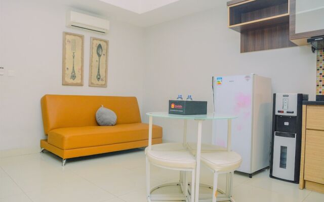 1BR at The Mansion Kemayoran Apartment with Sea View