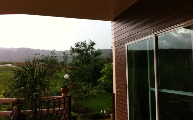 Baan khao kho kheingthara